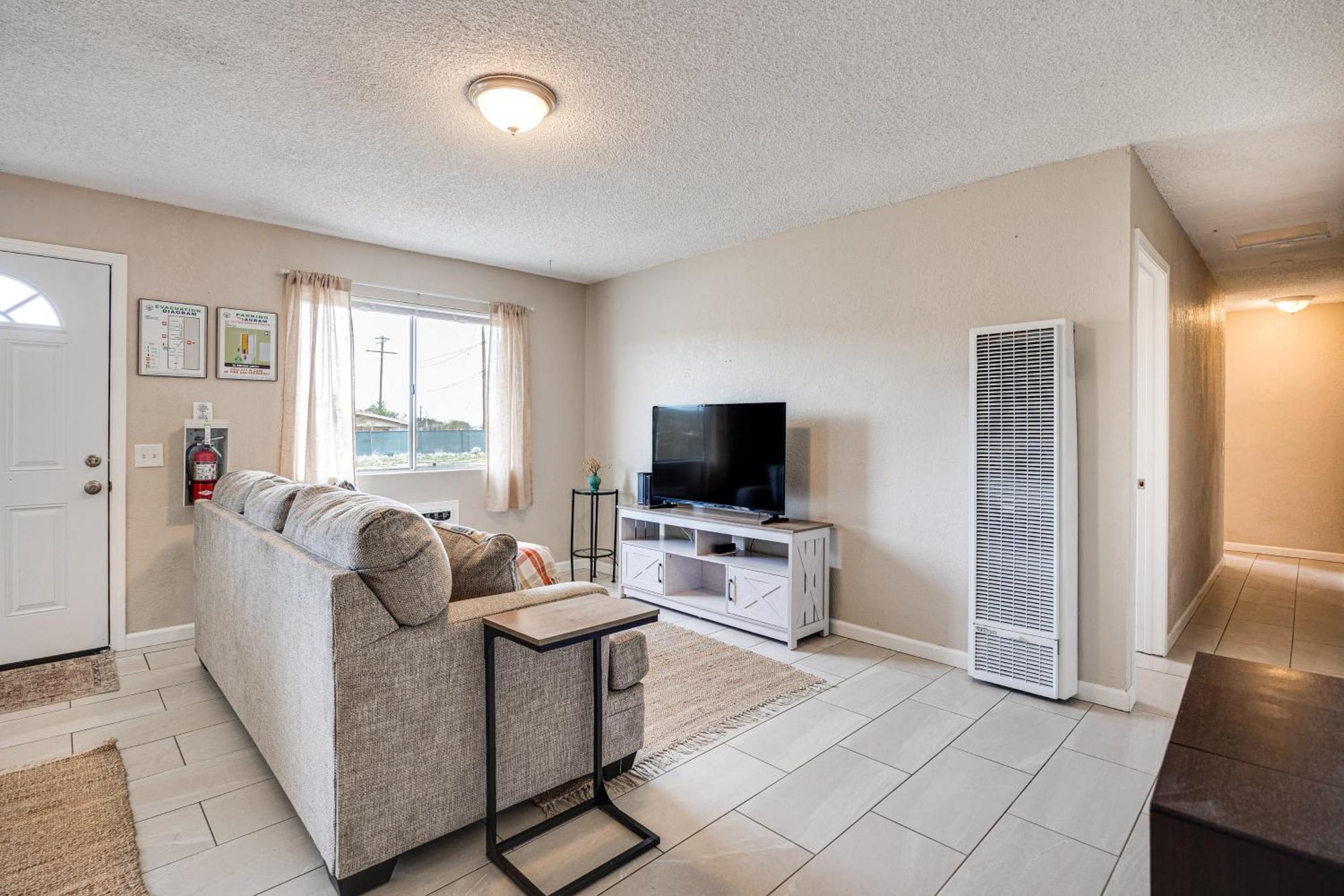 Convenient Joshua Tree Apartment - Walk To Town! Εξωτερικό φωτογραφία
